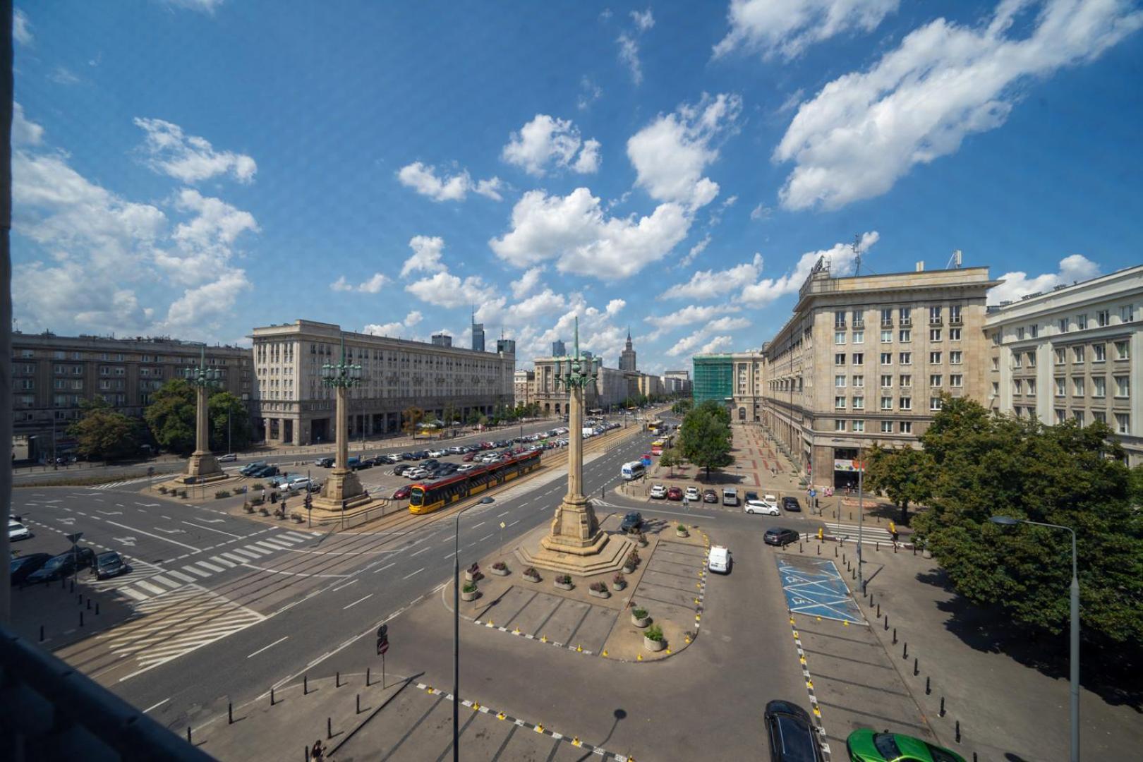 Apartment Downtown - Location, View, Bus&tram - By Rentujemy